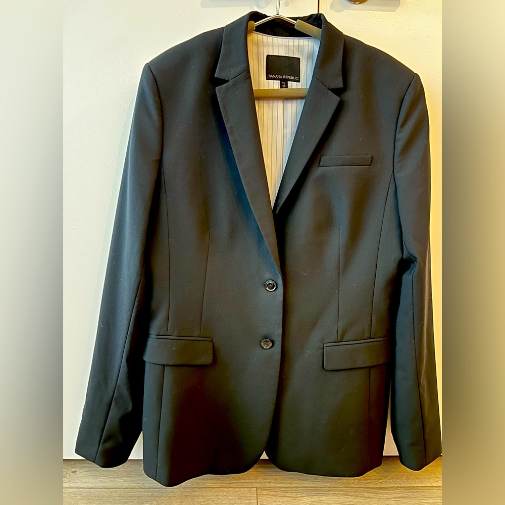 Banana Republic, black wool Blazer, size 16 tall.